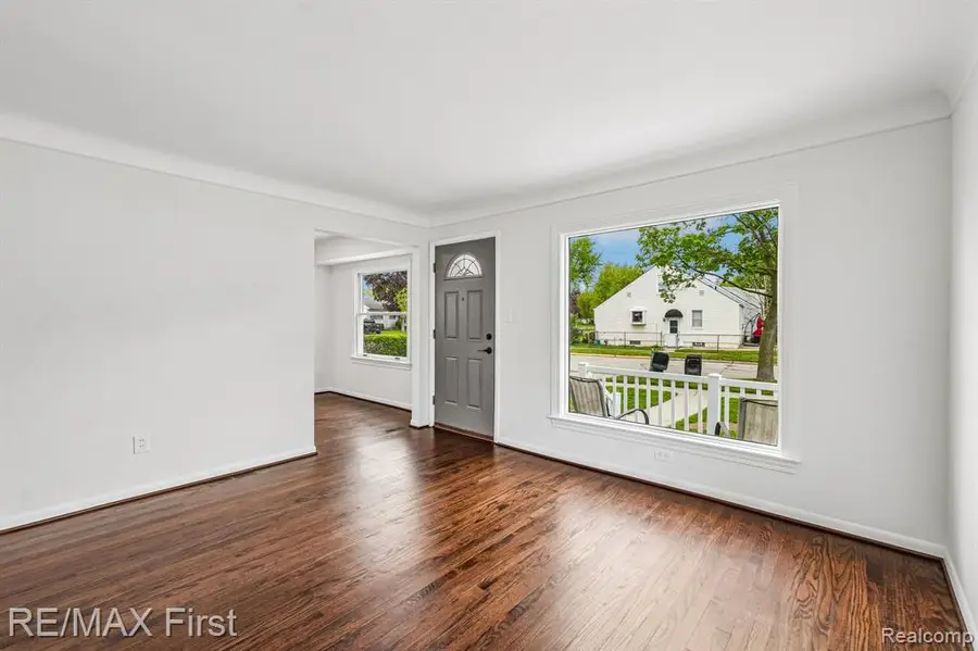 547 Leroy, Clawson, MI 48017 - #3