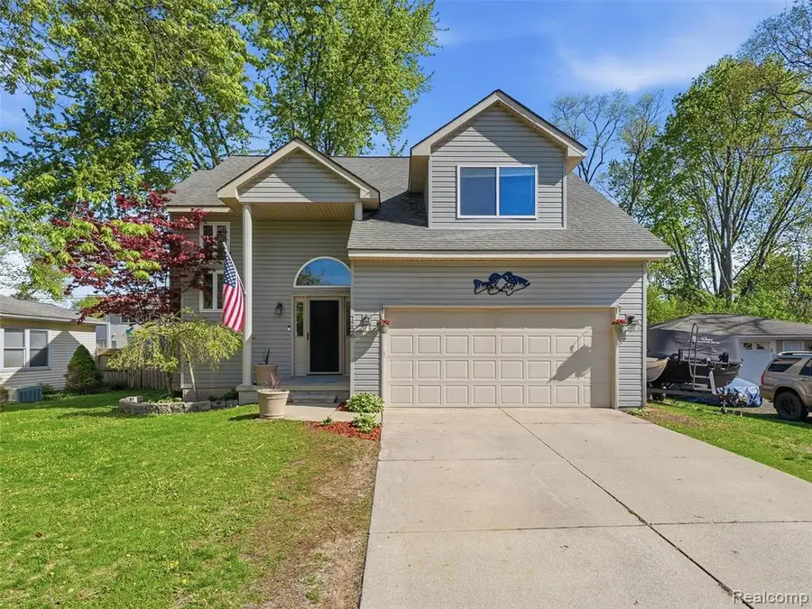 7226 Garvin, Waterford, MI 48329 - #3