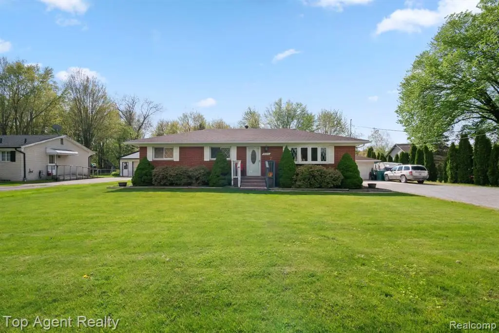 54951 Ridge, New Baltimore, MI 48047 - #1