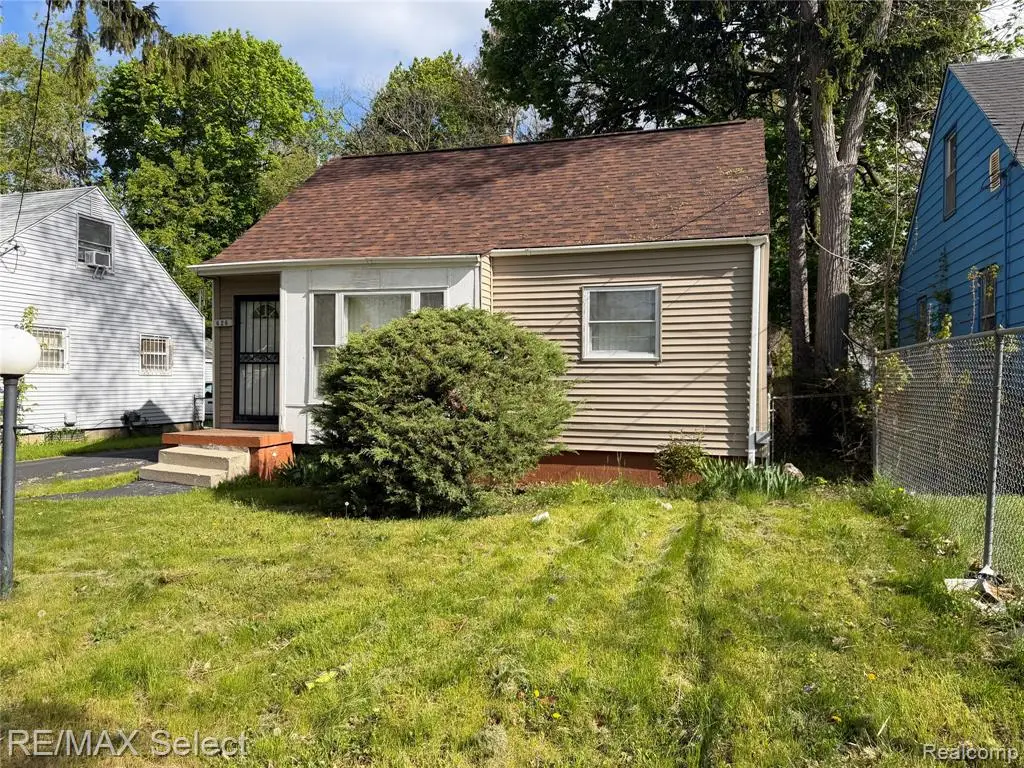 626 W Austin, Flint, MI 48505 - #1