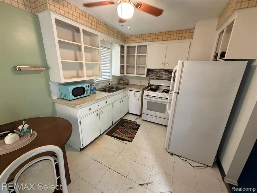 626 W Austin, Flint, MI 48505 - #3