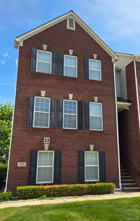 379 Cherry Orchard, Canton, MI 48188