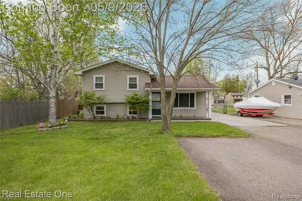 537 Woodbridge, Waterford, MI 48327