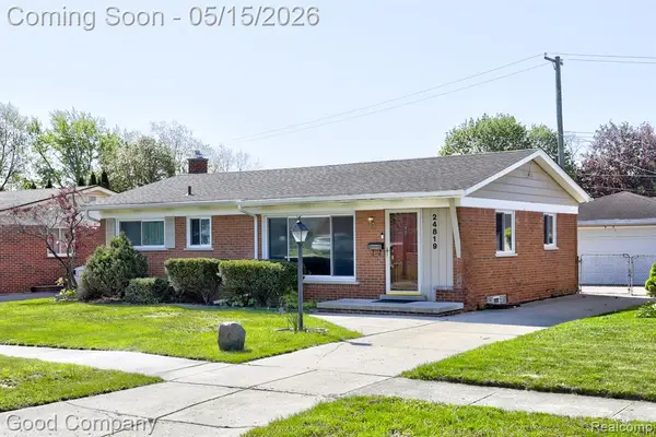 24819 Currier, Dearborn Heights, MI 48125