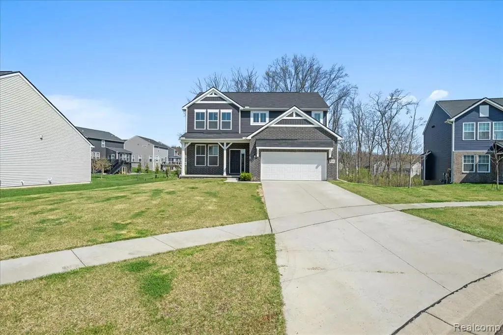 8249 Starina, Brighton, MI 48116 - #1