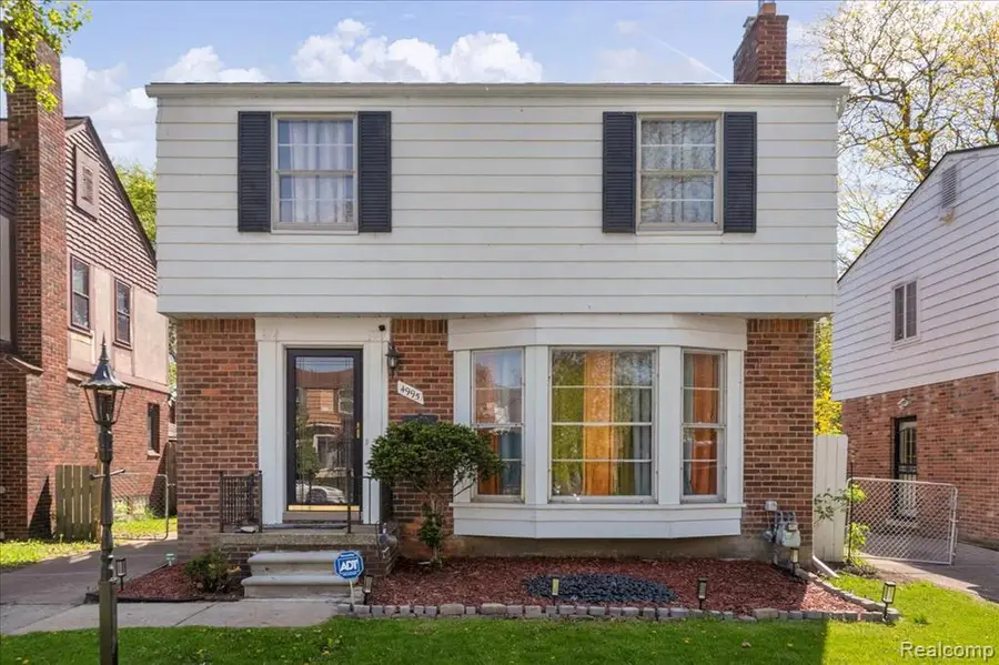 4995 Hillcrest, Grosse Pointe, MI 48236 - #2