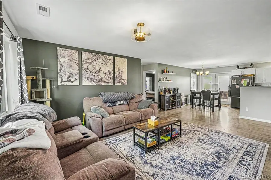 2863 Wisner, Waterford, MI 48329 - #3