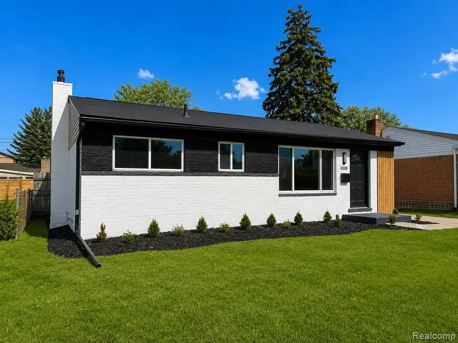 33328 Cheryl, Clinton Township, MI 48035 - #2