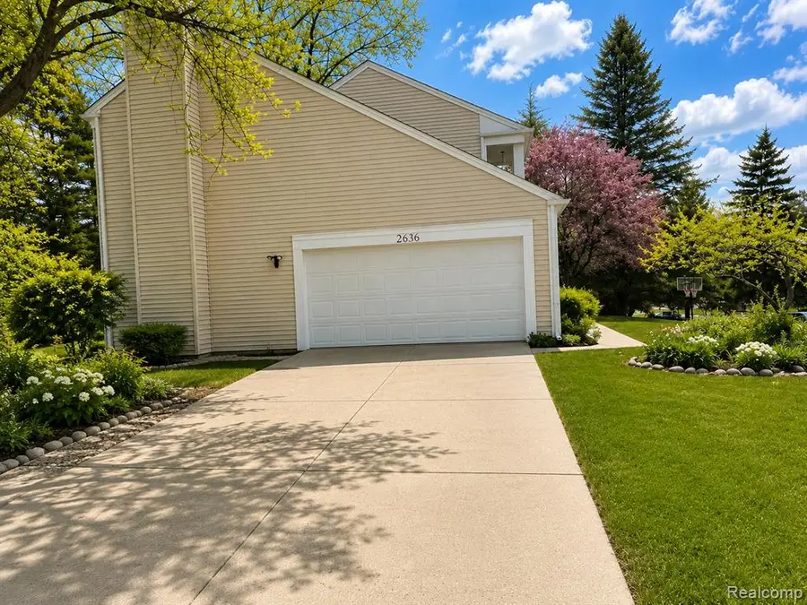 2636 Orbit, Lake Orion, MI 48360 - #3