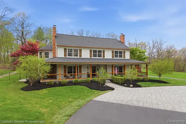 5490 Great Fosters, Rochester, MI 48306