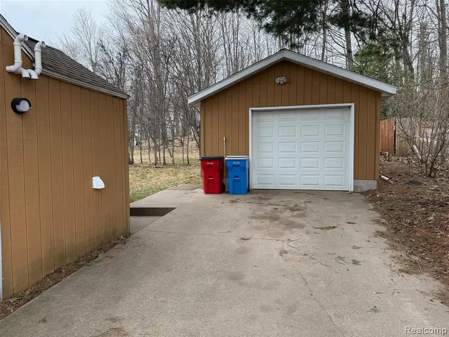 2263 Werner, Marquette, MI 49855 - #3