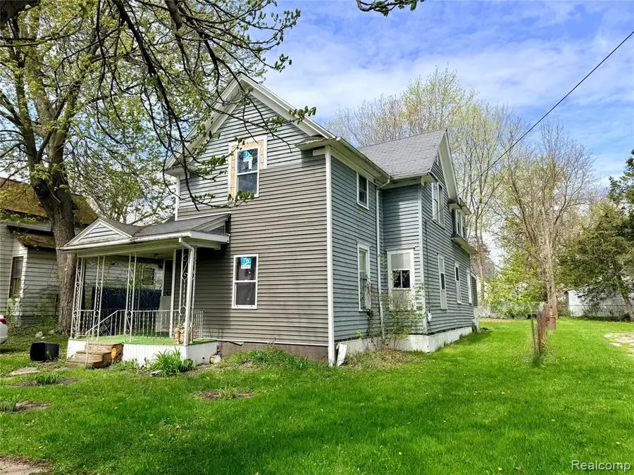 1615 S Fayette, Saginaw, MI 48602 - #3
