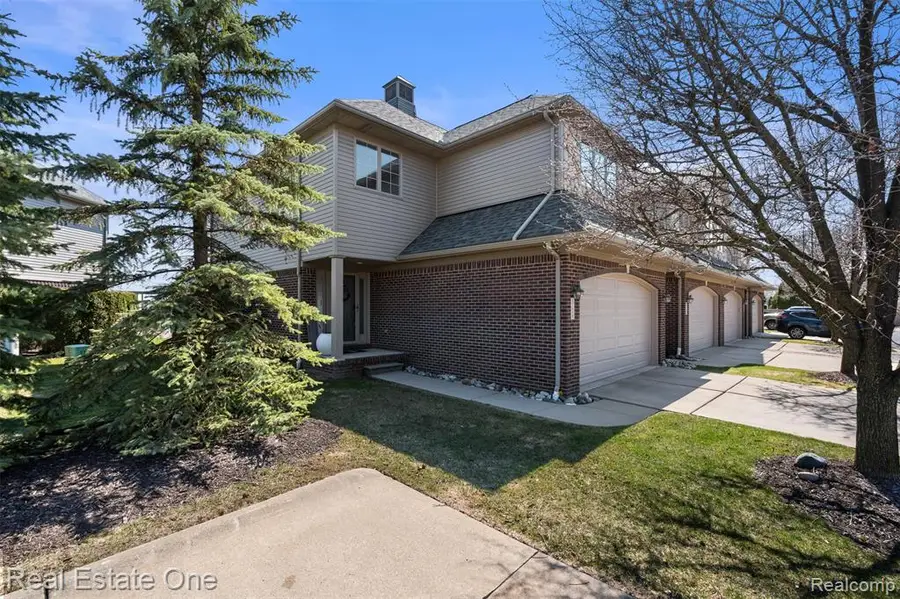 47630 Lorie, New Baltimore, MI 48047 - #3