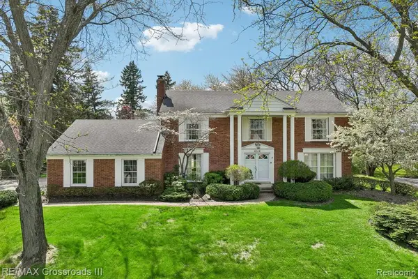 4142 Waterwheel, Bloomfield Hills, MI 48302