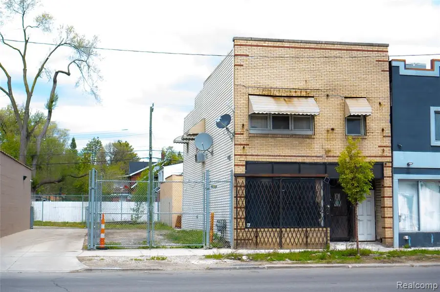 19510 W Warren, Detroit, MI 48228 - #2