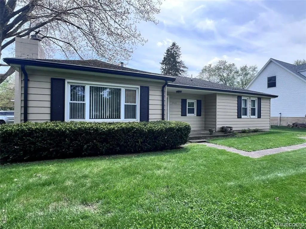 5505 Sunwood, Waterford, MI 48329 - #1