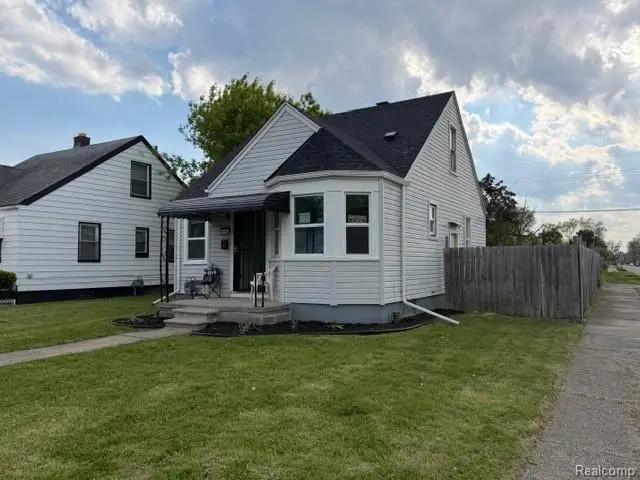 8115 Grandville, Detroit, MI 48228 - #2