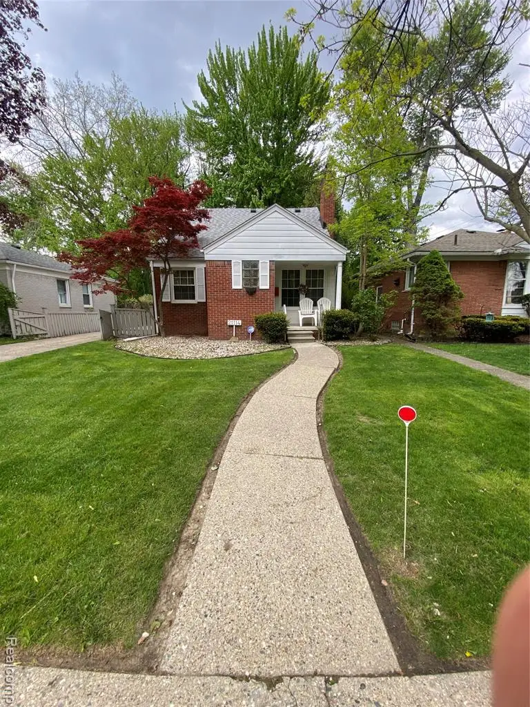 21114 Huntington, Harper Woods, MI 48225 - #2
