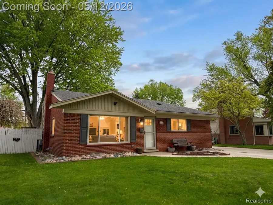35960 Carlisle, Clinton Township, MI 48035 - #2