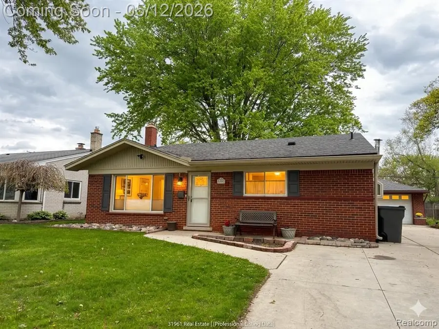 35960 Carlisle, Clinton Township, MI 48035 - #3