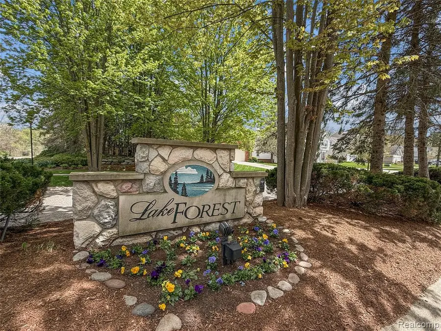 3031 Hidden Timber, Lake Orion, MI 48359 - #3