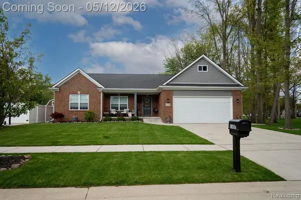 21097 Mcguire, Romulus, MI 48174