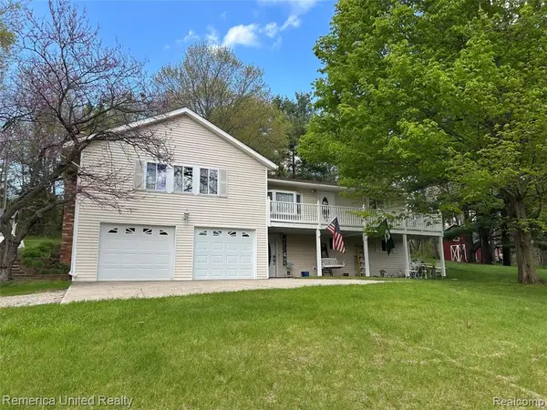 9640 Wiggins, Howell, MI 48855