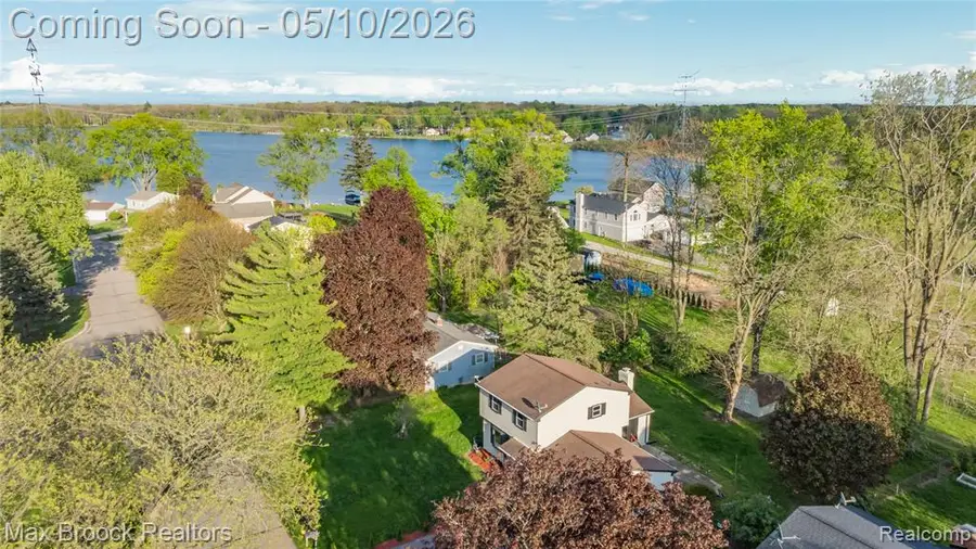 1874 Hopkins, Wixom, MI 48393 - #3