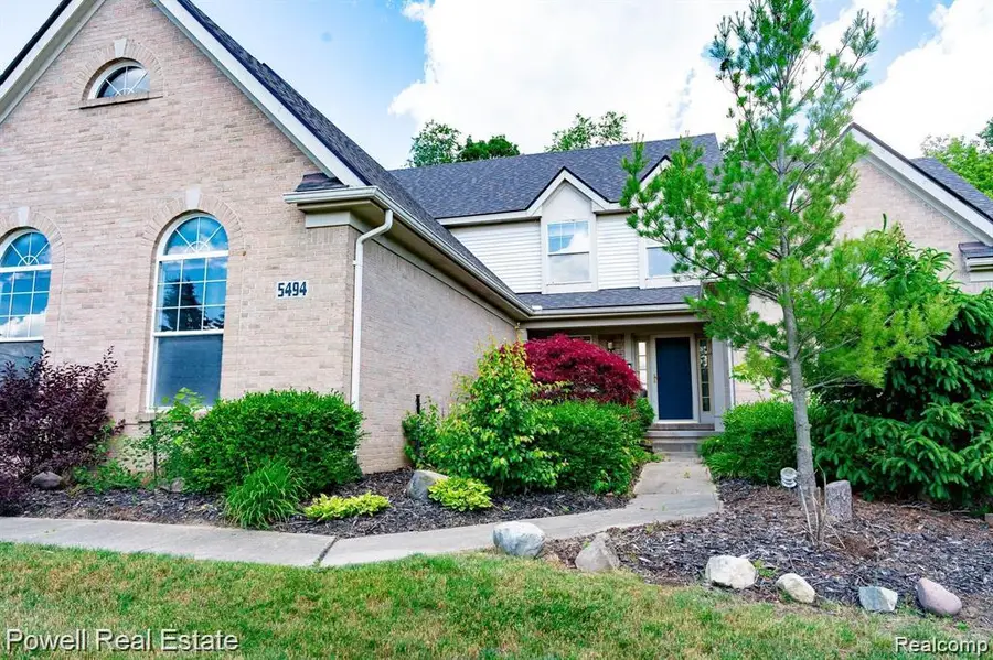 5494 Buell, Commerce Township, MI 48382 - #3