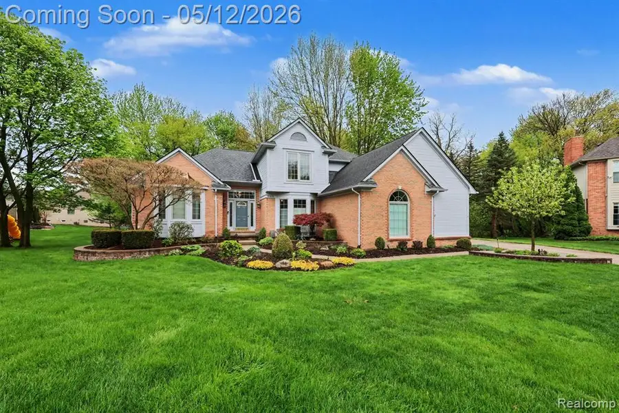 43820 Pinot Noir, Sterling Heights, MI 48314 - #2
