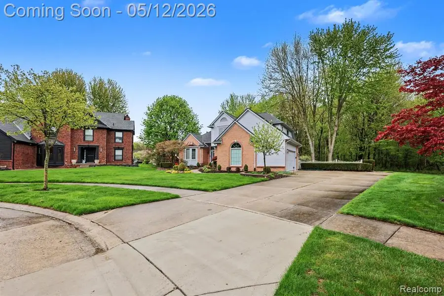43820 Pinot Noir, Sterling Heights, MI 48314 - #3