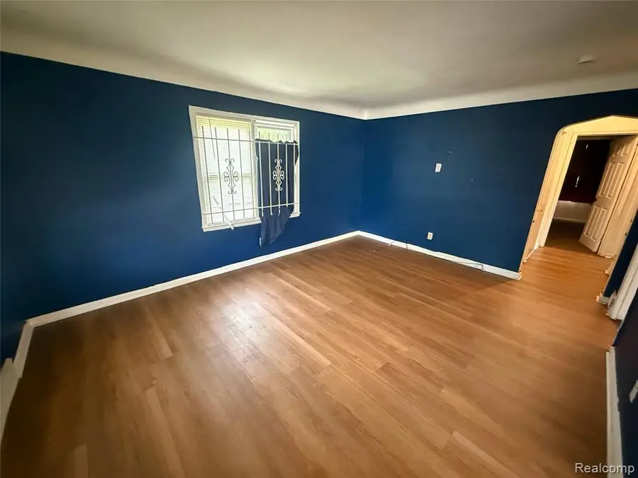 9030 Plainview, Detroit, MI 48228 - #2