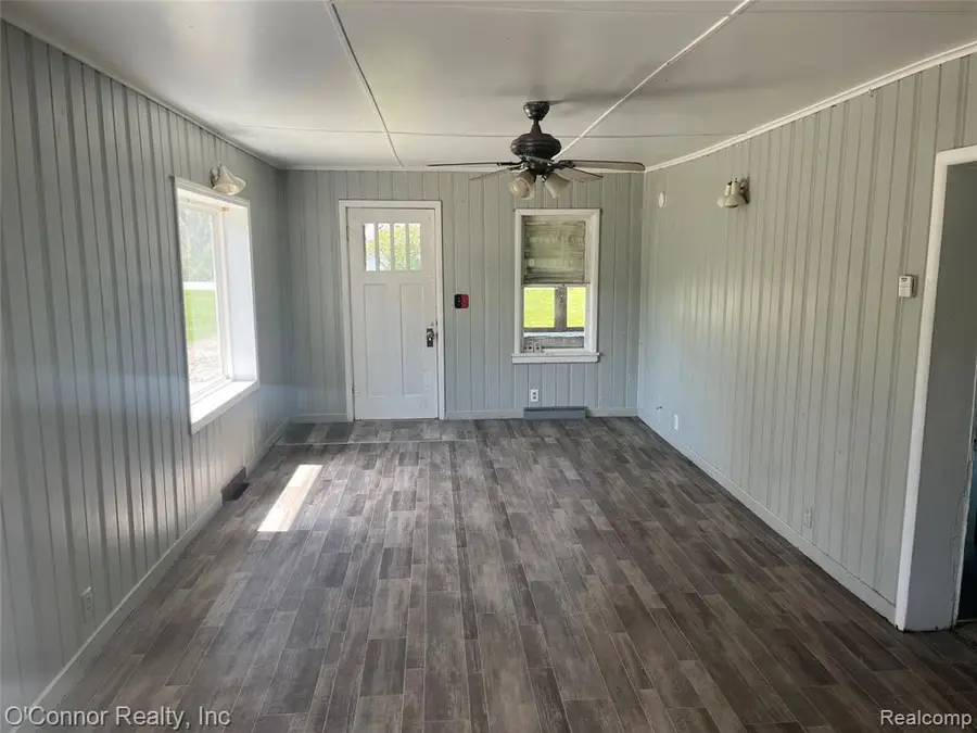 1908 Range, Port Huron, MI 48060 - #2