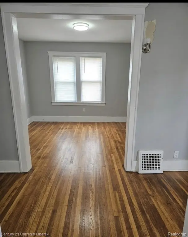 18402 Revere St, Detroit, MI 48234 - #3