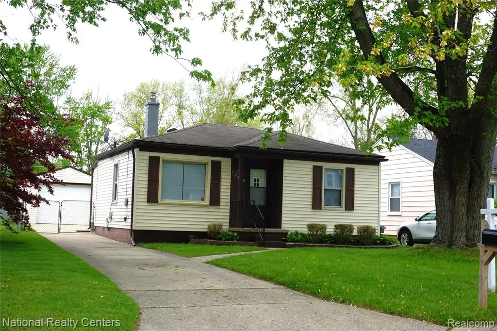 18505 Deering, Livonia, MI 48152 - #1