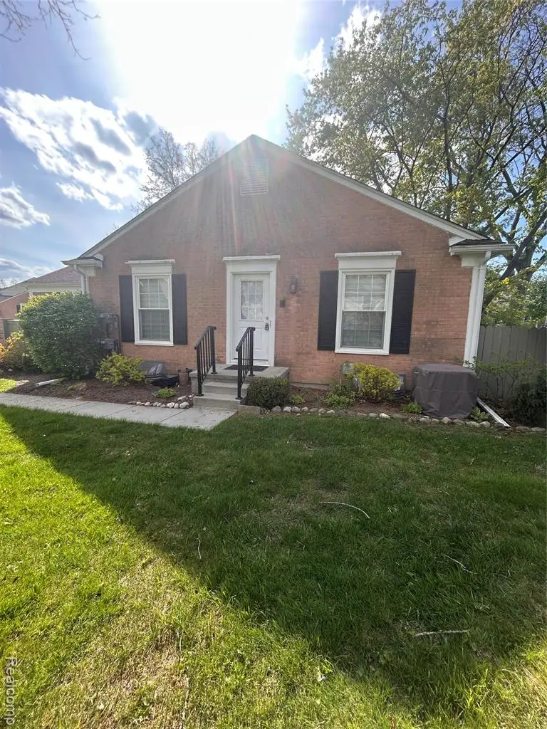 1466 Knights Ridge, Rochester Hills, MI 48306 - #1