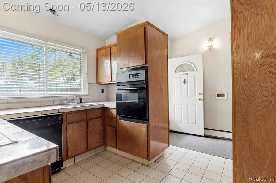 23410 Joy, Redford, MI 48239 - #3