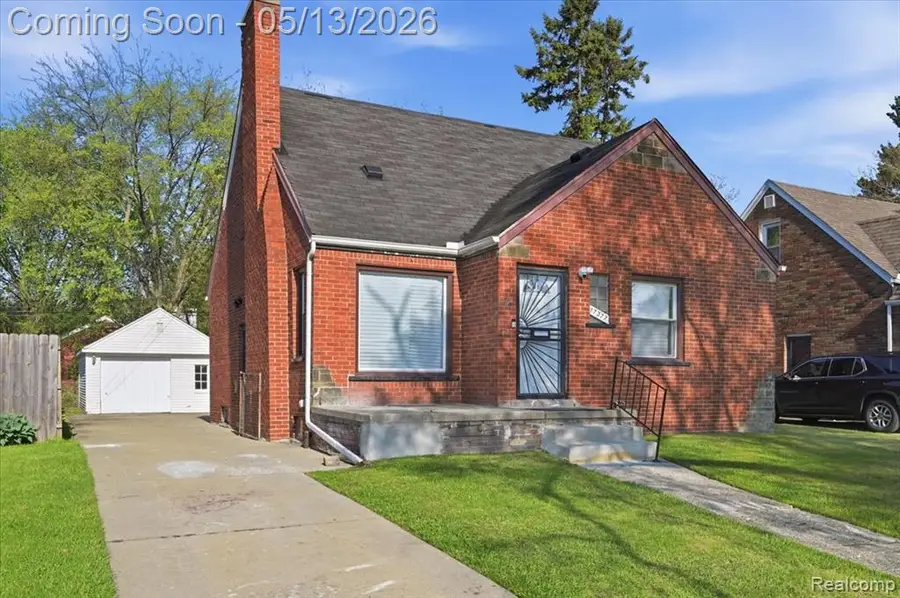 17377 Dresden, Detroit, MI 48205 - #2