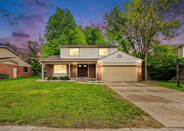 3776 Highland, Troy, MI 48083