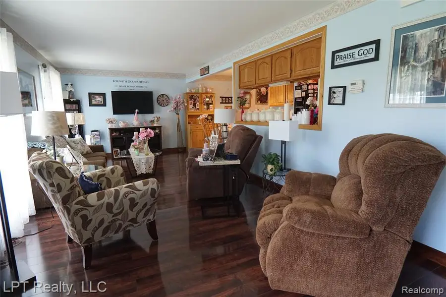 28382 Brookfield, Brownstown, MI 48183 - #3