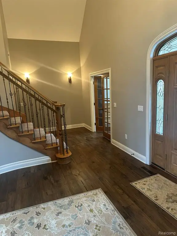 6223 Canter Creek, Grand Blanc, MI 48439 - #2