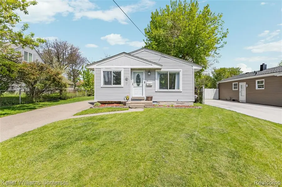 591 Clara, Pontiac, MI 48340 - #2