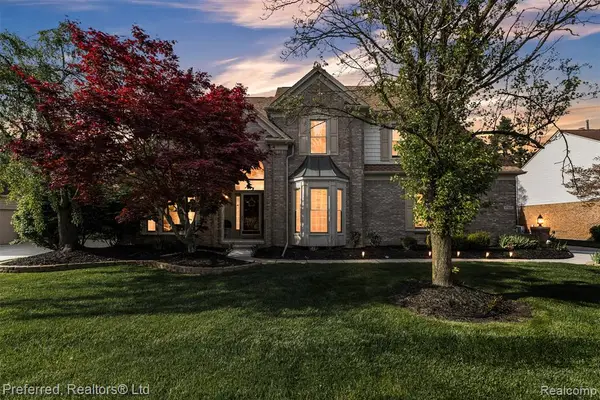 47046 Eastbourne, Canton, MI 48188