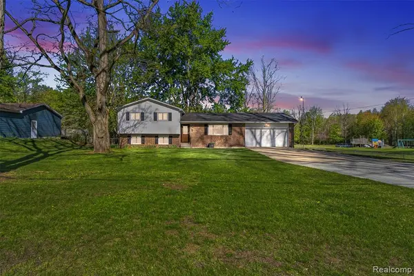 14433 Tuscola, Clio, MI 48420