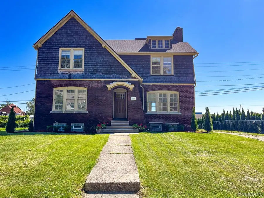 488 Parkview, Detroit, MI 48214 - #2