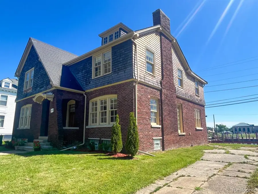 488 Parkview, Detroit, MI 48214 - #3