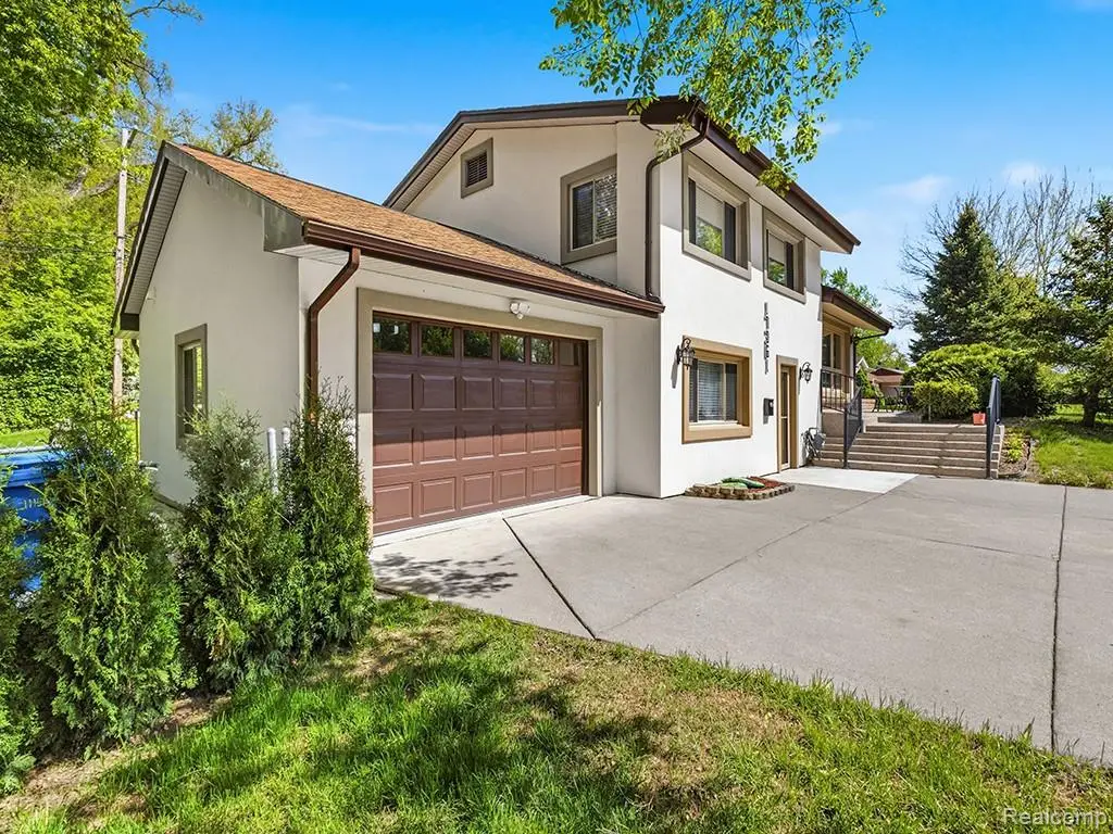 17361 W Outer, Dearborn Heights, MI 48127 - #1