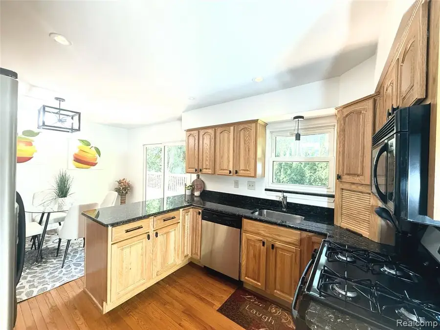 1369 Flamingo, Wixom, MI 48393 - #3