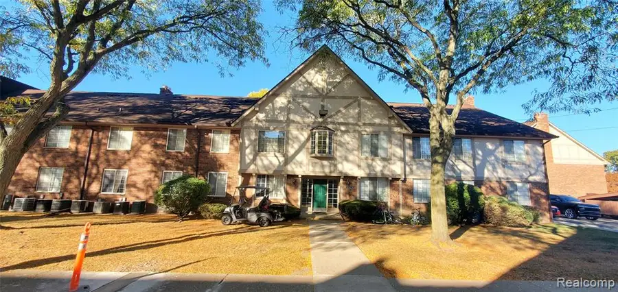 30224 Southfield, Southfield, MI 48076 - #2