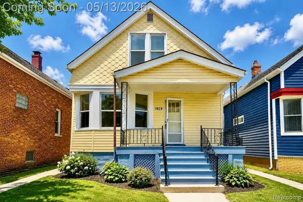 1928 Yemans, Hamtramck, MI 48212
